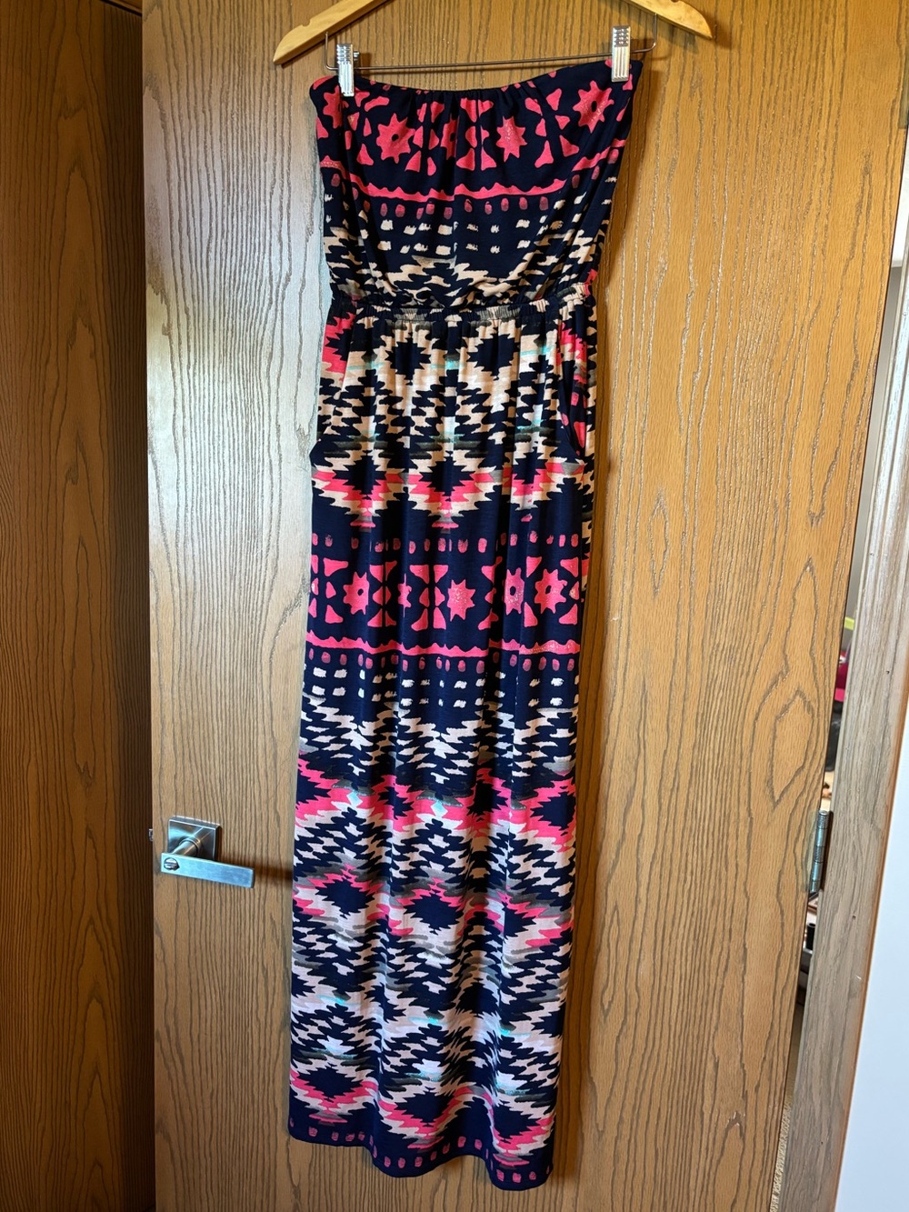 Trixxi Three Pink Hearts 🩷 Navy Aztec Strapless Maxi Dress